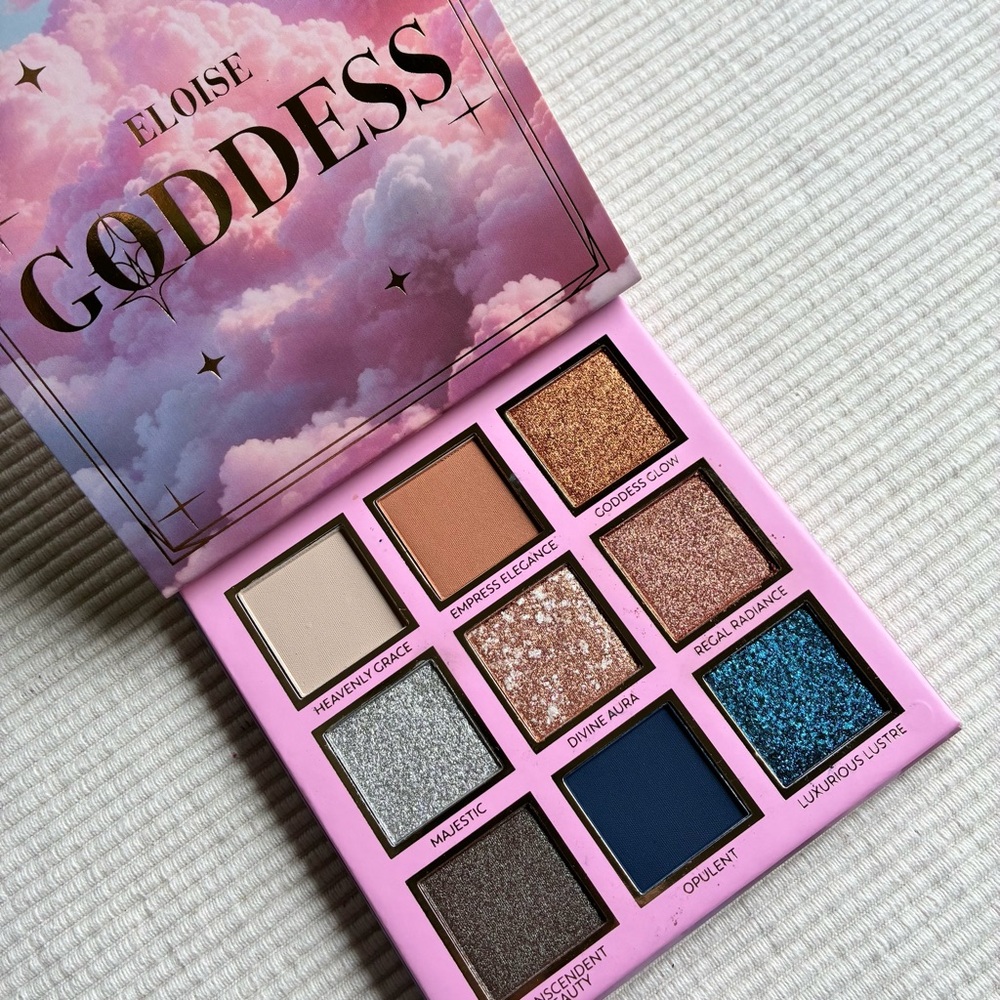 ELOISE BEAUTY
Goddess Eyeshadow Palette